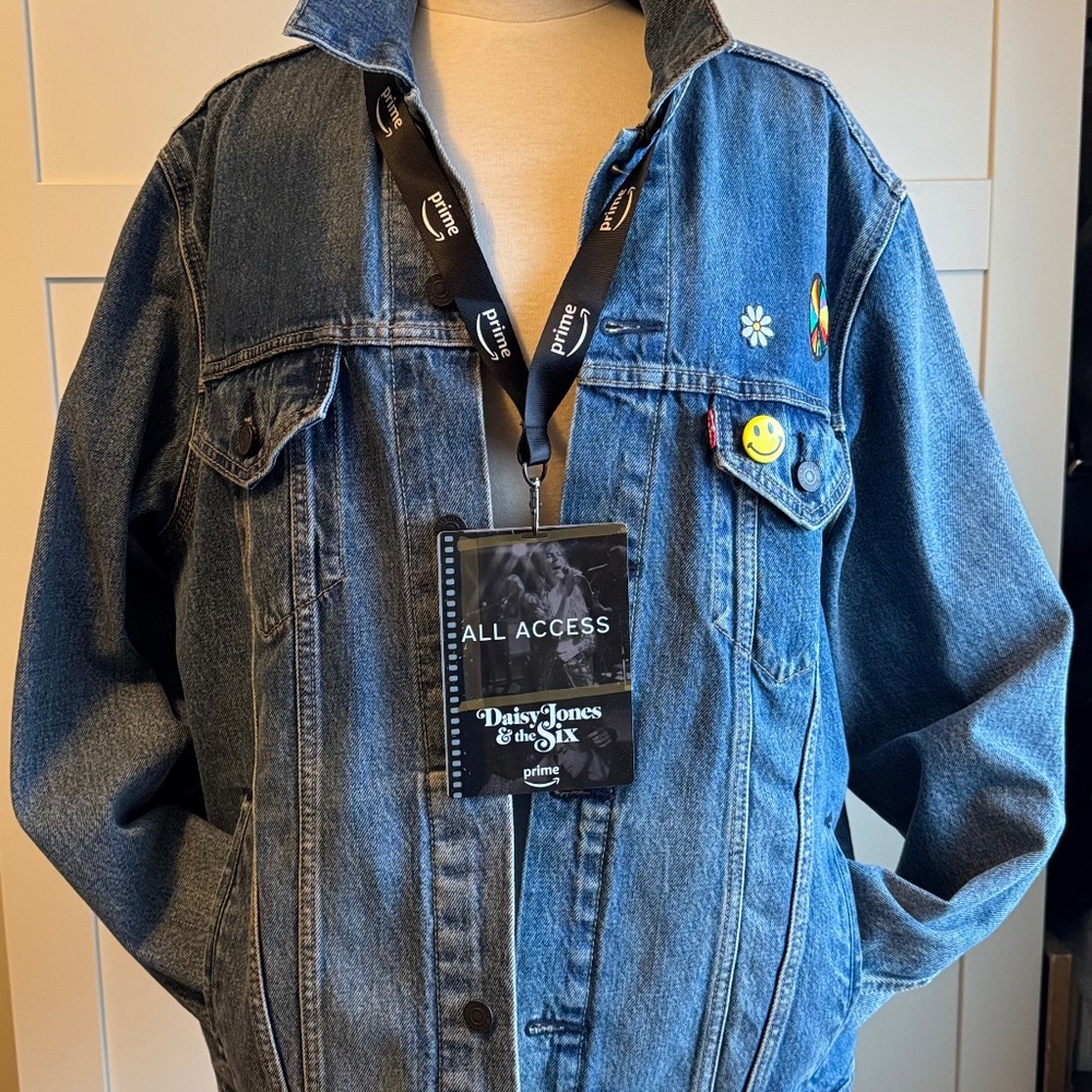 Daisy Jones and the Six film crew gift Levi’s Jean jacket XL Virgil style